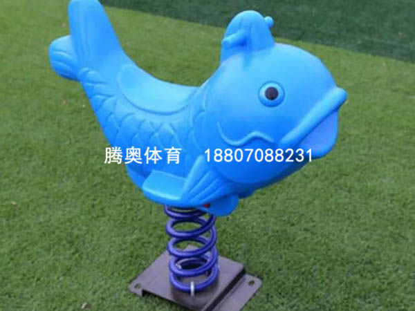 兒童游樂設(shè)施